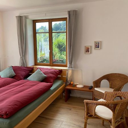 Kleine-Radoase, Ruhiges Oekologisch Renoviertes Doppelzimmer Weilburg Dış mekan fotoğraf
